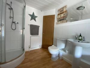 The Nook- A Rustic Cottage in a Beautiful Village.