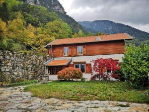 Très beau chalet à Saint Martin de Vésubie