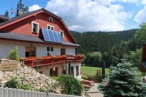 Penzion Bawaria - 多尔尼洛玛纳