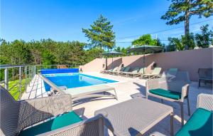 Luksuzna Vila Gradin Z Bazenom