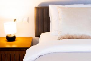 Strandnahe Ferienwohnung - sehr modern und hochwertig eingerichtet, inklusive Parkplatz, Gartenzugang und Fahrradunterstellmöglichkeit