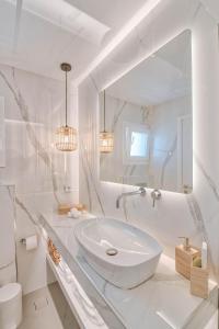 Nautica suites - Executive suite with jacuzzi