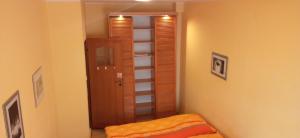 Iwona Hostel - Budget Rooms with Private Bathrooms