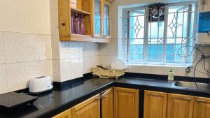 The Aster Homestay - Bedrooms & Apartments