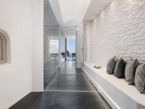 Suite with Hot Tub room in On The Rocks - Small Luxury Hotels of the World