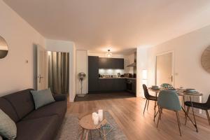 Carré des Lords Disneyland Bmyguest