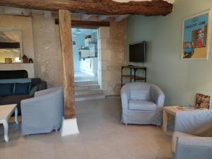 AUX BRIQUES ROUGES Au pied du château et à 4 km du zoo de Beauval