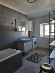 Appartements DUPLEX place du marche : photos des chambres