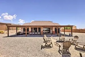 Bullhead City Oasis with Fire Pit and Mtn View! - Searchlight