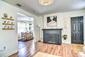 Family-Friendly Clearwater Home with Game Room!