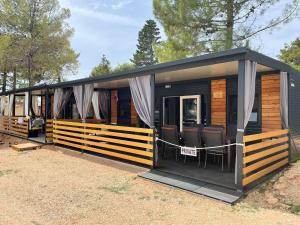 D&I mobile home