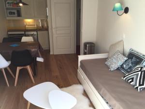 Appartements Agreable T2 idealement situe au coeur de SaintLary : photos des chambres