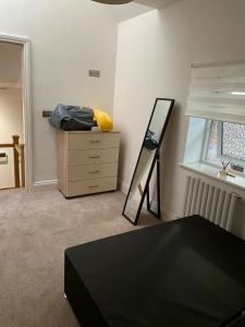 City Centre Duplex Sleeps 4 #H9