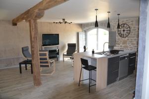 Maisons de vacances Gite Entre Causse et Vallon, tout confort pour 4 personnes dans grange renovee au coeur de l'Aveyron : photos des chambres