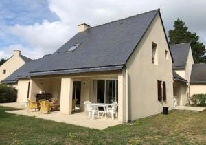 Maisons de vacances Loueurdappart - Maison de Vacances dans parcours Golf - Piscine - Proche la Baule : photos des chambres