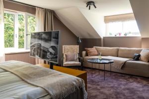 Junior Suite (Excluding Spa) room in Villa Lovik