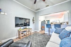 Updated Ybor City Duplex about half Mi to Seventh Ave!