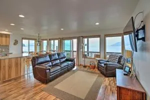 Oceanfront Craig Apt Grill, Fishing On-Site! - Craig