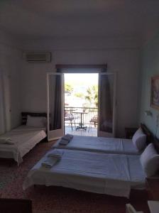 Ammoudia Rooms