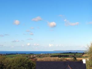 Maisons de vacances Holiday home with sea views, St Nic : photos des chambres