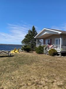 Whispering Waves Cottages