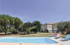 Maisons de vacances Beautiful Home In Clon Dandran With 2 Bedrooms, Wifi And Private Swimming Pool : photos des chambres
