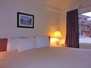 The Driftwood Lodge - Juneau