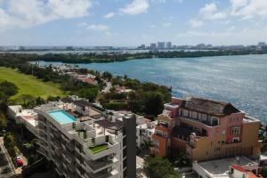 Beautiful room well located in the hotel zone of Cancun