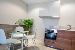 The Den Newly Build Apartment 7-Minutes From Rotterdam City Central Station app2