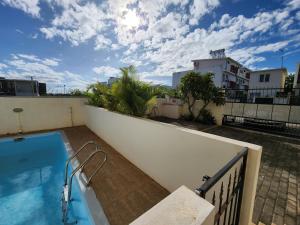 Sunsetview Beach Apartment