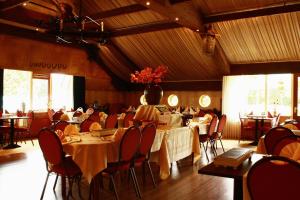 Hotel & Restaurant T Holt