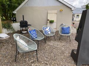 Lemonade Cottages