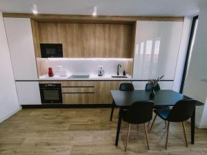 PENTHOUSE WITH TERRACE AND VIEWS