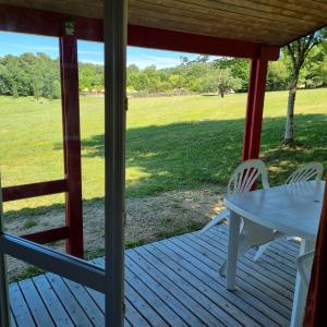 Campings La Foret Enchantee : photos des chambres