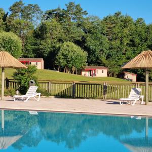 Campings La Foret Enchantee : photos des chambres