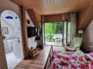 Kaméleon Apartmanház - Balatonszemes