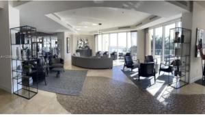 Beautiful 1 bedroom condo on the beach