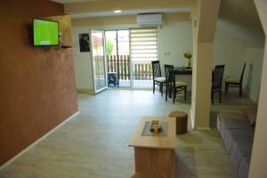 Barba - 4hvězdičkové hotely ve městě Kladovo