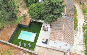 Maisons de vacances Stunning Home In Nimes : photos des chambres