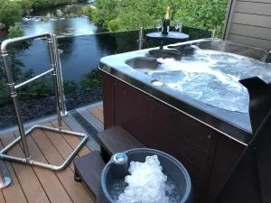 Honey lodge - Caeathro