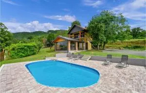 Stunning Home In Sopron With Wifi - Križevci