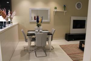 Spacious one bedroom close to Burj Khalifa, Dubai Mall in Business Bay