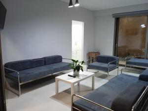 Υπόσκαφα cave concept