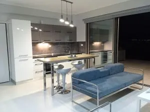 Υπόσκαφα cave concept - Amoliani