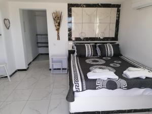 Countryside Retreat 3