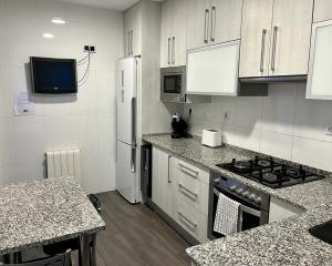 Large Apartment near FIRA and City Center