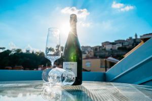 FEEL - Central Terrace