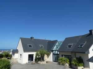 Maisons de vacances Holiday home with indoor pool, jacuzzi and sauna, Plouarzel : photos des chambres