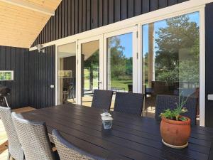 6 person holiday home in Læsø-By Traum