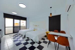 Phòng 4 Người (Quadruple Room)